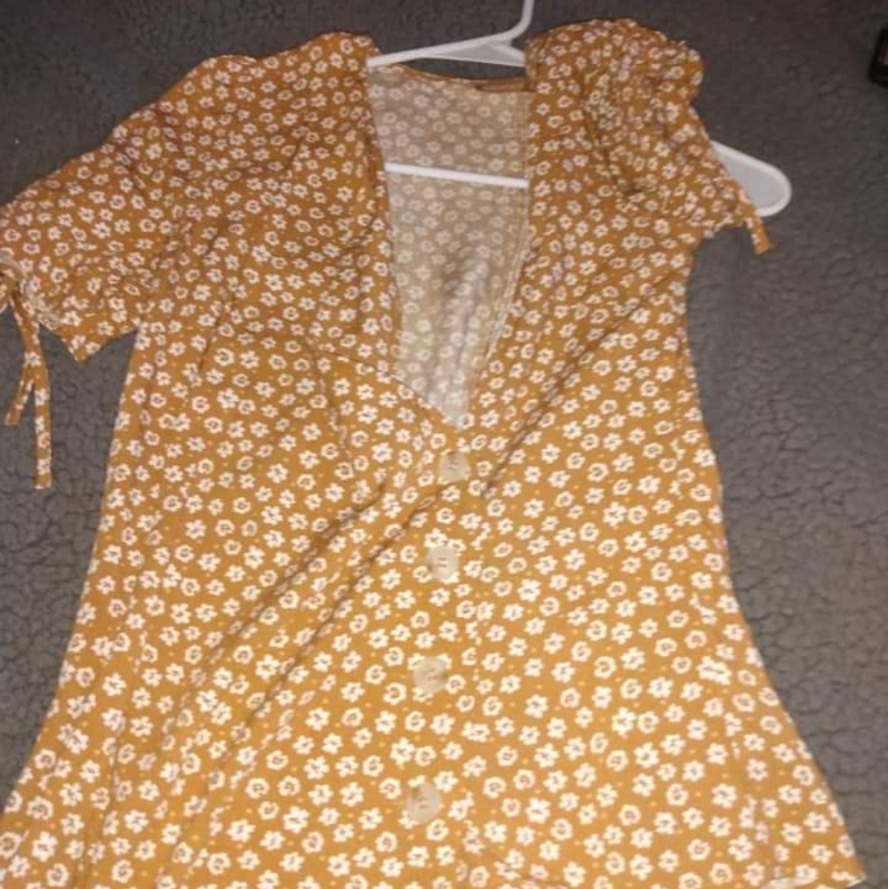Cute floral shirt
